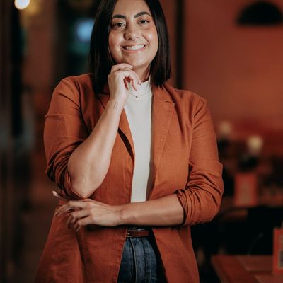 Portrait of Miroslava Stepanenko, a friendly and professional cardio guide.